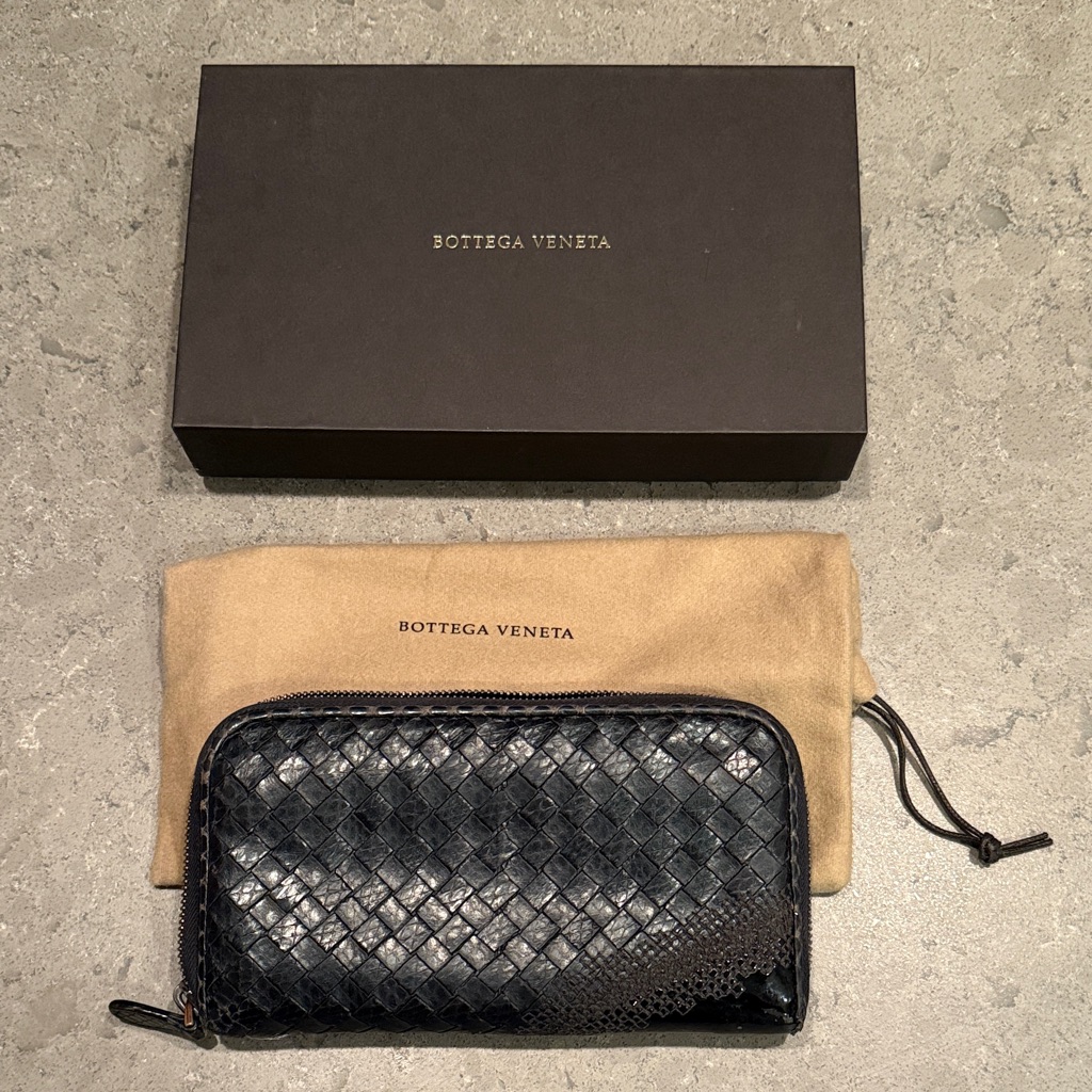 Bottega Veneta Black Woven Wallet